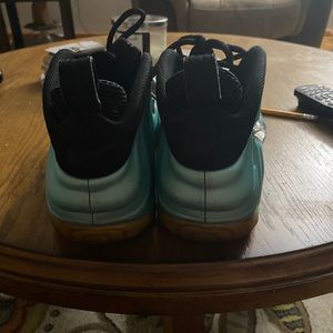 Island green phomeposites 9 and a half